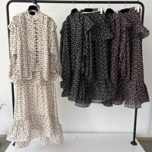 Langarm-Chiffon-Bluse mit Polka-Dot und passendem gestuften Rock - Türkei-Großhandel