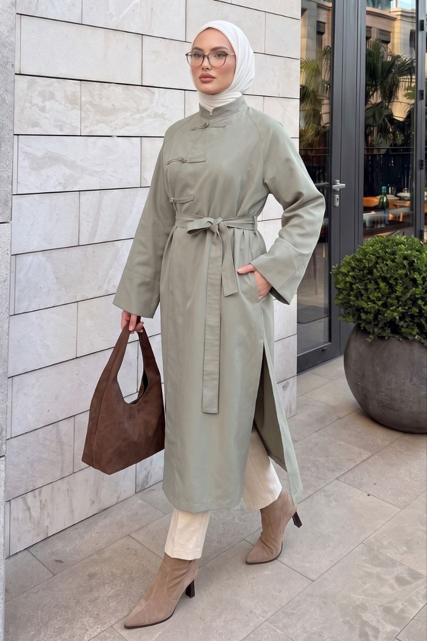 sage-green-belted-coat-4531-ar-b2b معطف أخضر مريمي بحزام، بفتحة جانبية، وياقة عالية - تركيا بالجملة